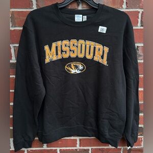 NWT Port & Company Fan Favorite Missouri Tigers Large Crew Neck Sweatshirt Z3